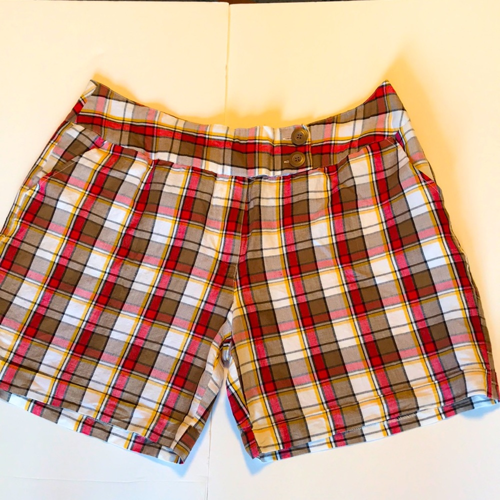 Connection plaid cuffed women’s short